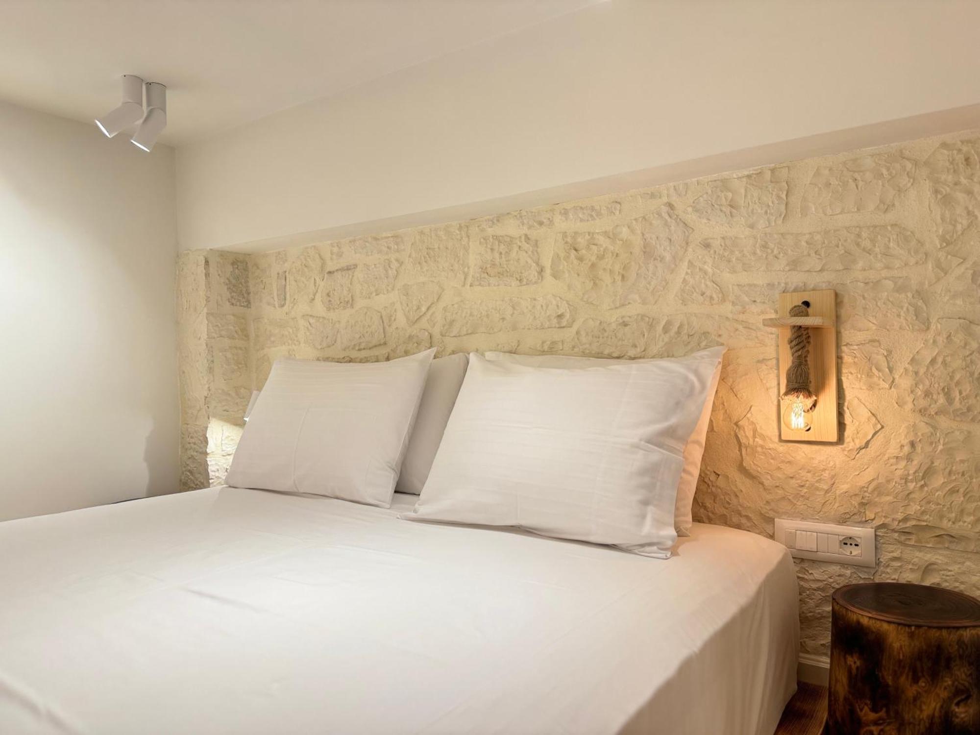 Elpis Guest House ヒマラ エクステリア 写真